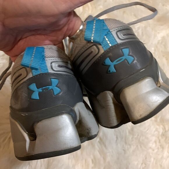 Under Armour size 12 ladies performance walker sneakers - Picture 5 of 9